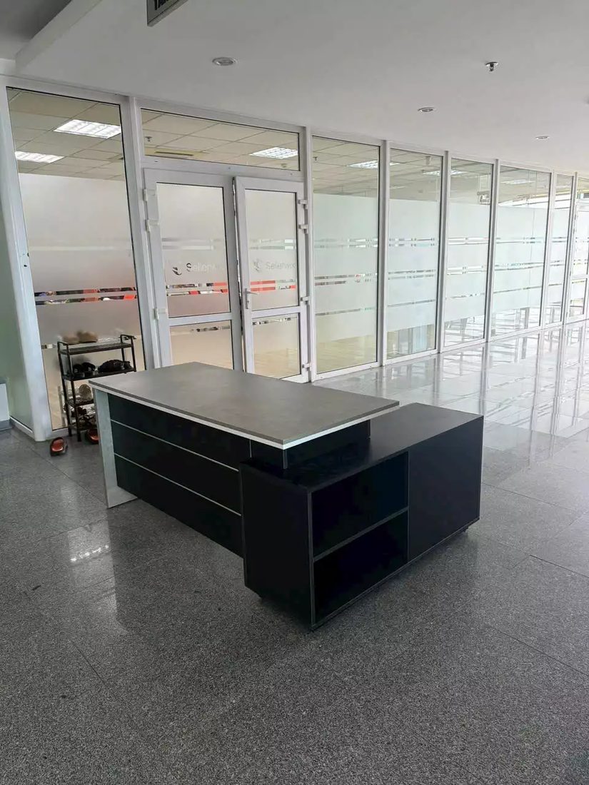 Bàn Giám Đốc LX07 - Giá Liên Hệ 0986 882 049