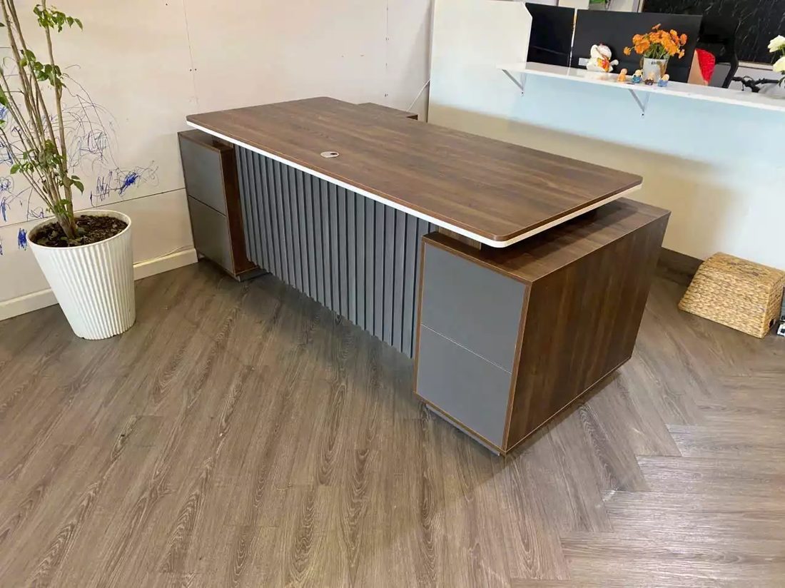 Bàn Giám Đốc LX08 - Giá Liên Hệ 0986 882 049