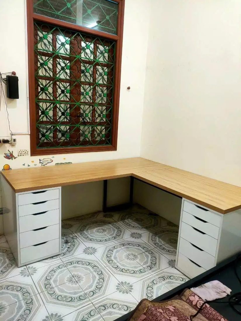 Bàn IKEA LX05- Giá Liên Hệ 0986 882 049